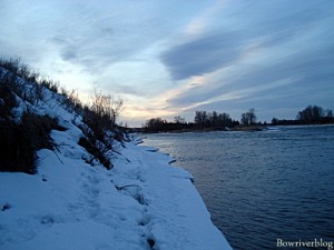 Bow river water cools as winter is upon us now