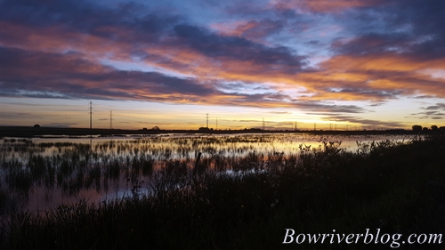 sunrise-on-the-bow-river-calgary-alberta