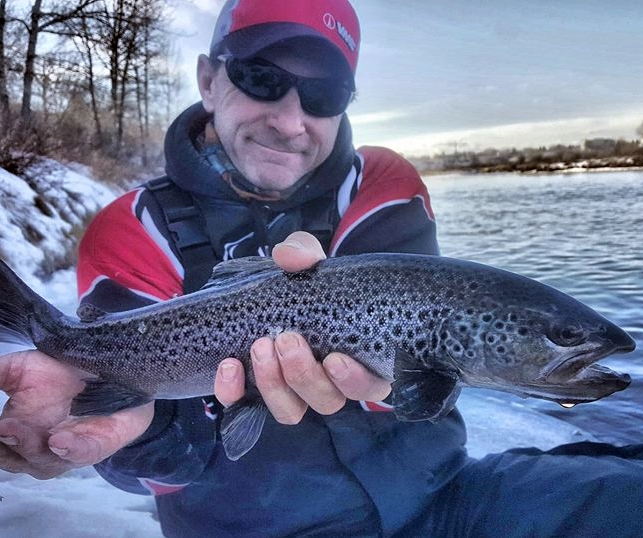 Winter fishing the bow river Calgary, AB
